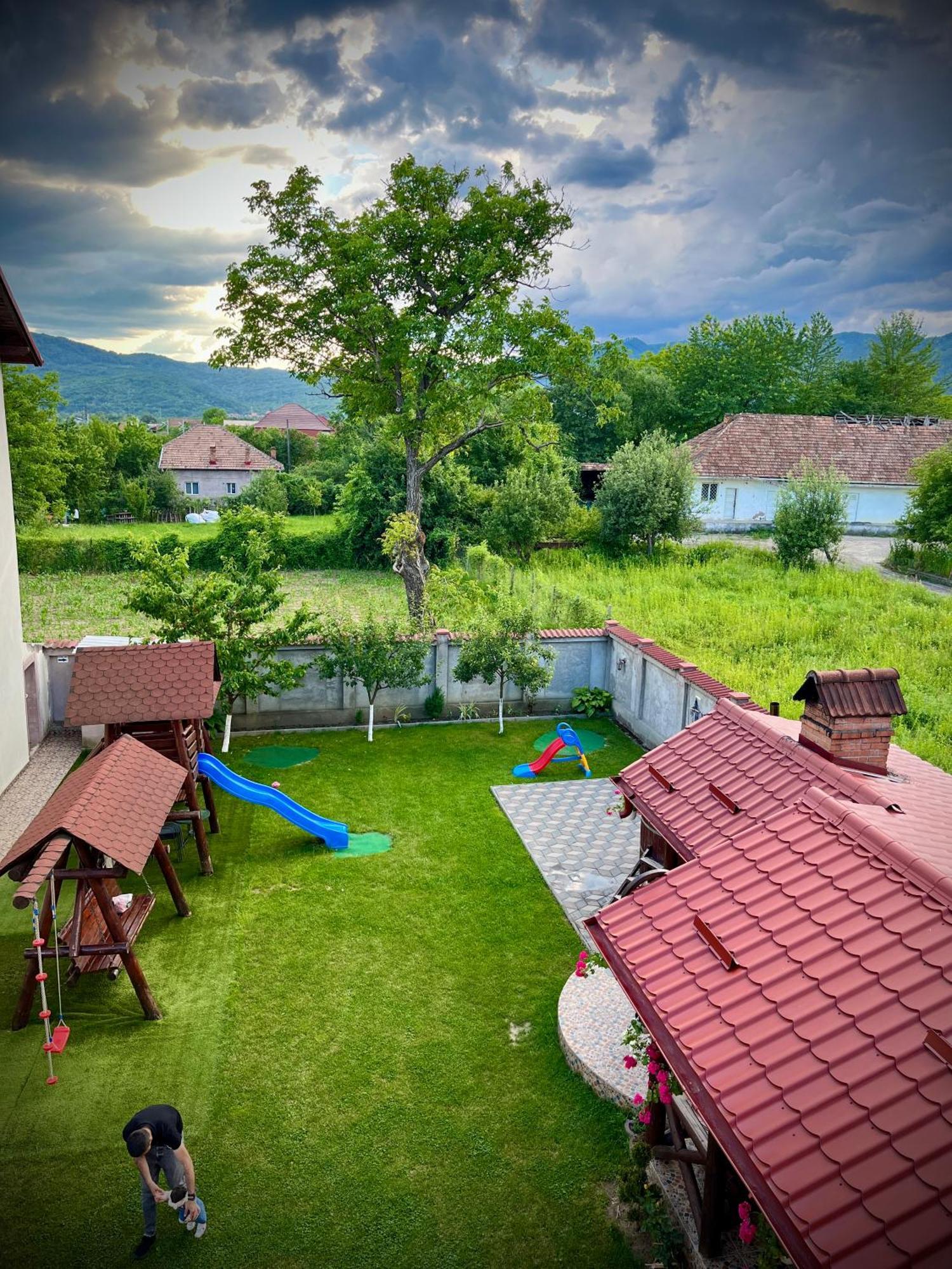La Mateo Hotel Călimăneşti Екстериор снимка